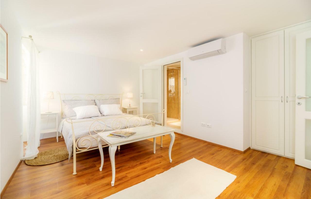 רוביני Felix Apartment מראה חיצוני תמונה